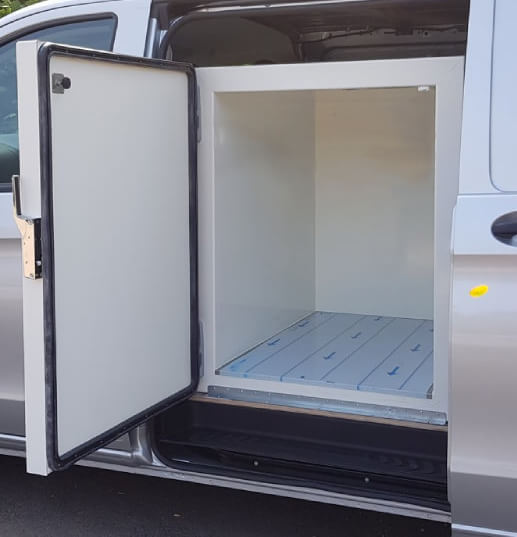 isothermal box with open door installed on van